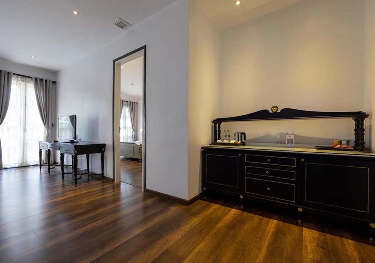 Le Thatluang D'Or Boutique Hotel Vientián Kültér fotó